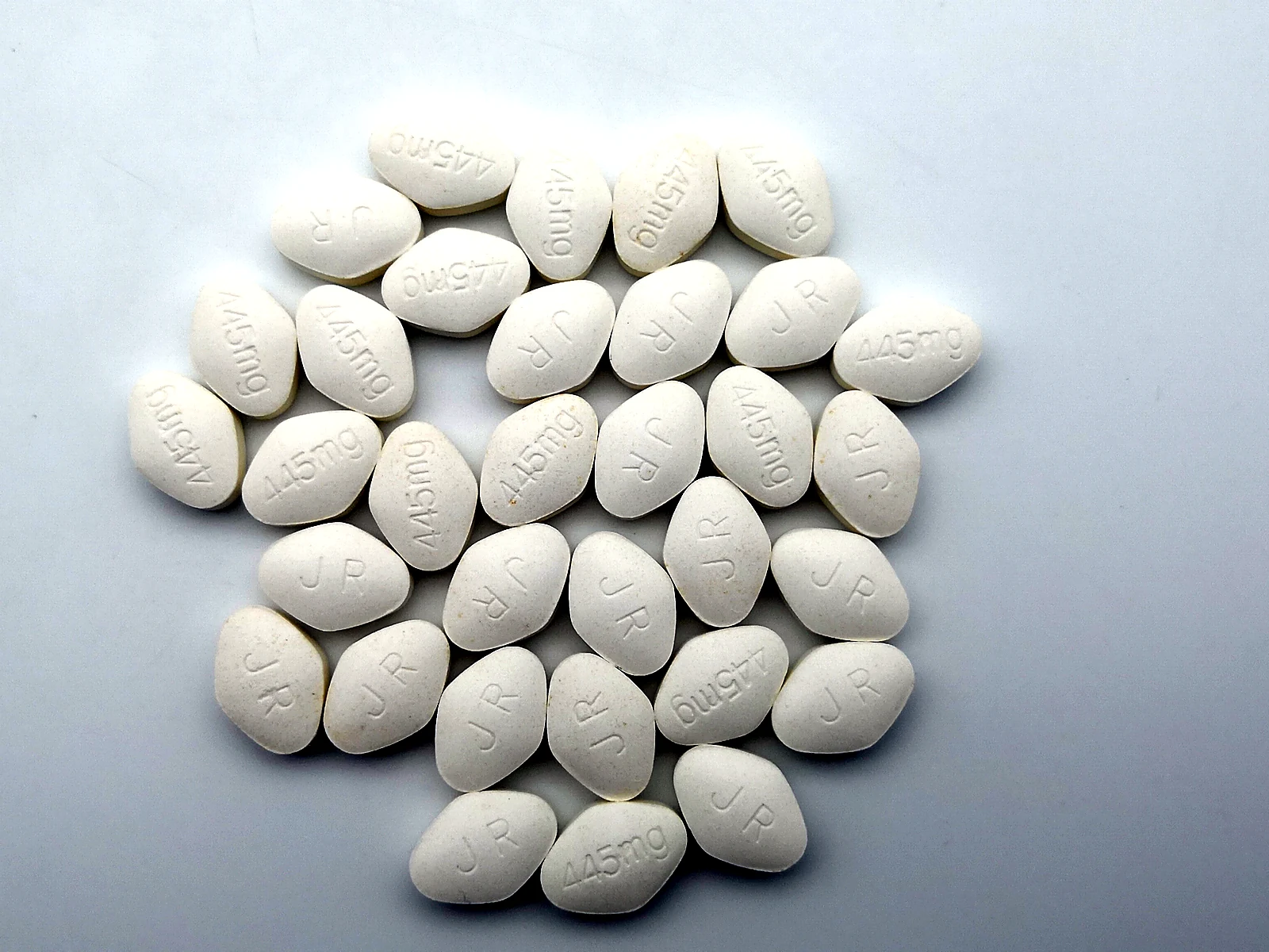 B-Complex Tablets - Tablet shape and imprint